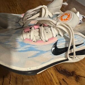 Nike Cream, Light Blue & Pink Mesh Running Shoes